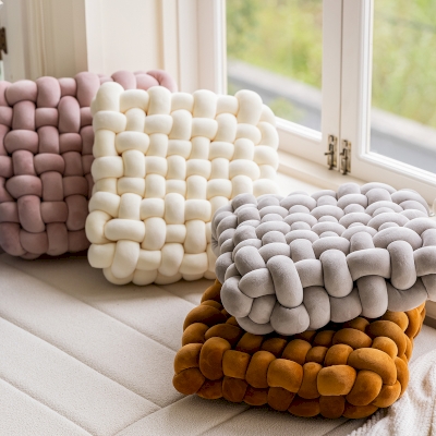 Coussin Nœud de Forme Carrée