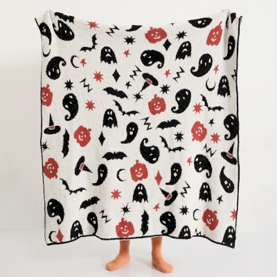 White Halloween Blanket with Pumpkin, Bat and Ghost Pattern - Size 130*160cm