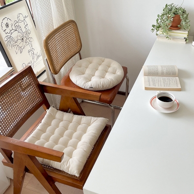 Coussin de Chaise Rond et Carré Datara en Ivoire