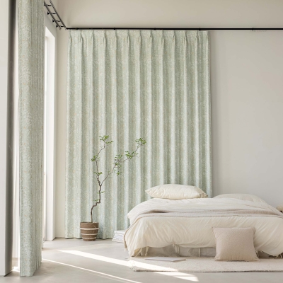 Rideau Sur Mesure ÉLAN, Tissu jacquard chenille, Motif Papillon, Fleur et Branche