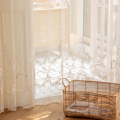 Voilage FRITILLERIE Sur Mesure, Tulle Brodé Floral, Motifs de Roses et Bordures Ondulées