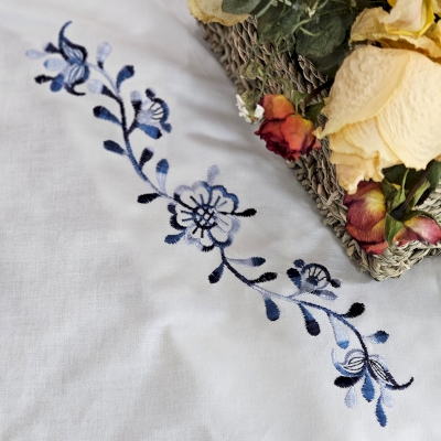 Blue Embroidery Tablecloth, 100% Cotton, Gradient Embroidery and Countryside Check Pattern