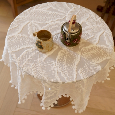 Nappe en Voile Brodé Effet Dentelle, Motifs Ajourés, pour Table Ronde ou Carrée