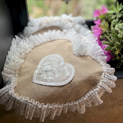 Jute and Lace Placemat Set, 4 Designs to Choose From, Ø 40 cm