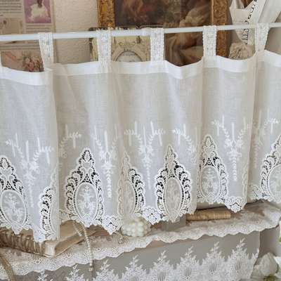Brise-Bise Sur Mesure LÉONARA, Tissu Coton, Bordure Dentelle Florale Blanche Élégante