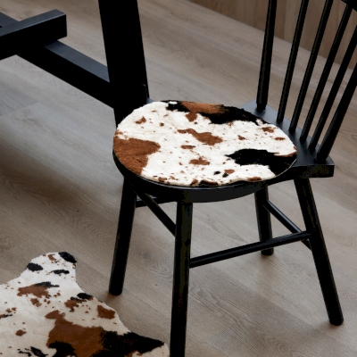 Galette de Chaise COWELIA en Fausse Fourrure à Motif Vache, Dessous Antidérapant, Carrée ou Ronde