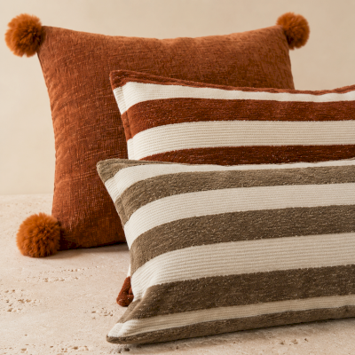 NOSTEA Cushion Cover, Textured Jacquard Fabric, Stripes and Tassels, Retro Style