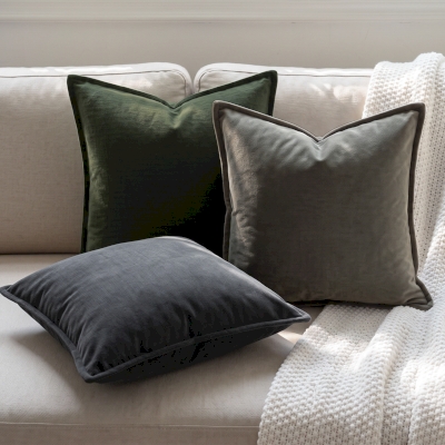 VELMORA Cushion Cover, Thick Jacquard Chenille Fabric, Solid Color with Contrasting Border