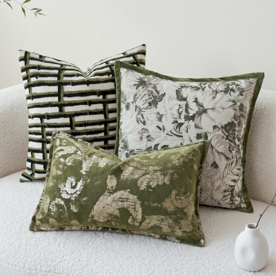Coussin ARVÉLIS, Tissu Jacquard aux Tons Verts, Motifs Floraux Rétro et Lignes Géométriques Entrecroisées