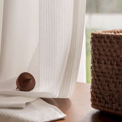 Voilage Thermique Sur Mesure AÉRÉLIS, Tissu Jacquard, Fines Rayures Verticales