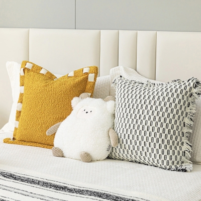 Housse de Coussin Style Scandinave à Texture Bouclée ou Motifs Géométriques et Finitions Décoratives